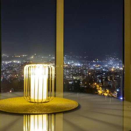 Luxury Condo On 18Th Floor With Pool, Fitness, Parking Included. Skopje Exterior photo